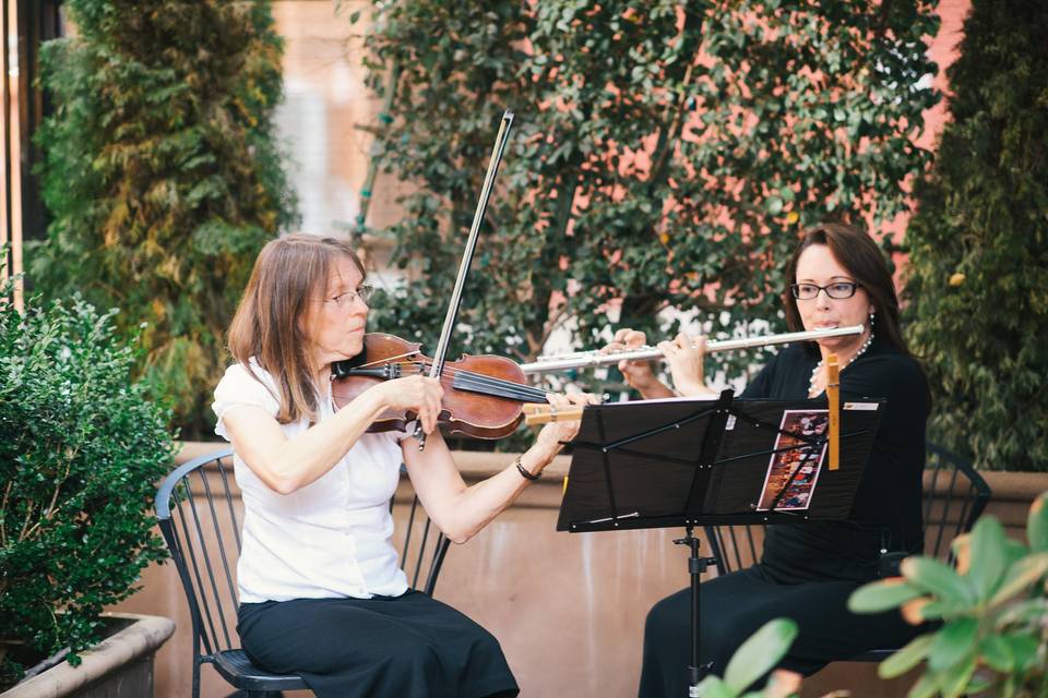 Jennifer Tan Flute, Angela Kost ViolinCoutyard D'Oro, SacramentoTeresa K Photography