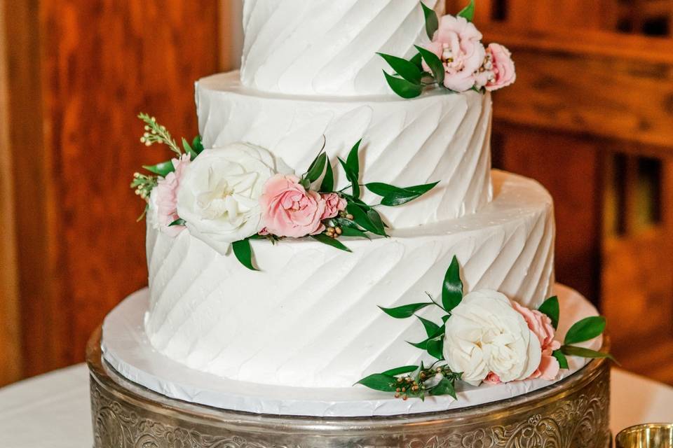 Pink and White Cake Flowers