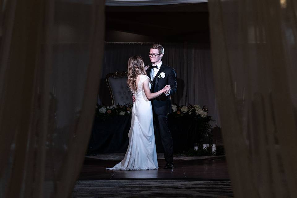 First dance Stephen Paul Photograpy