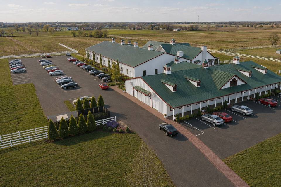 Luxury Wedding Venue Amid Ohio Farmland.jpg