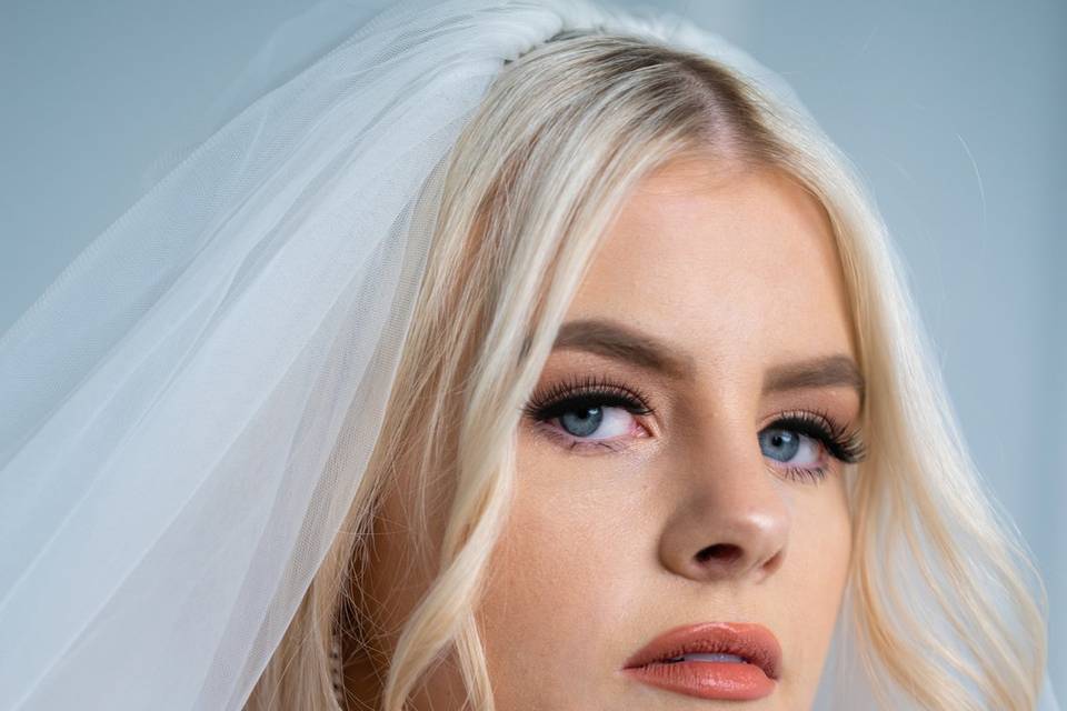 Rosy Soft Glam / Dewy Skin