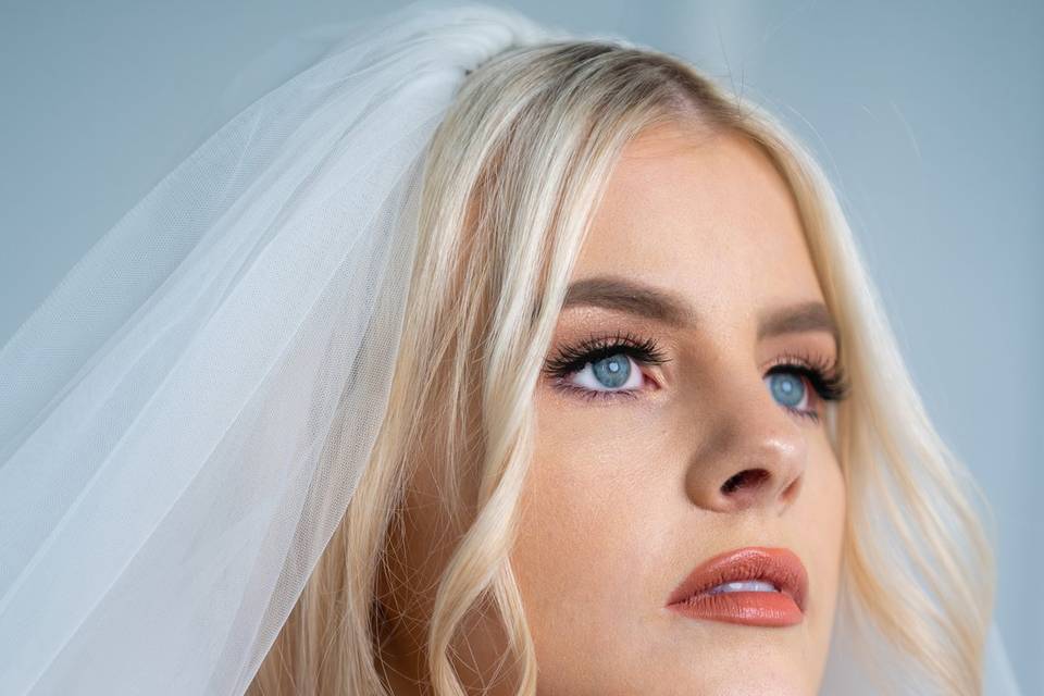 Rosy Soft Glam / Dewy Skin