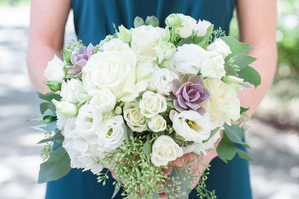 Bridesmaids floral detail