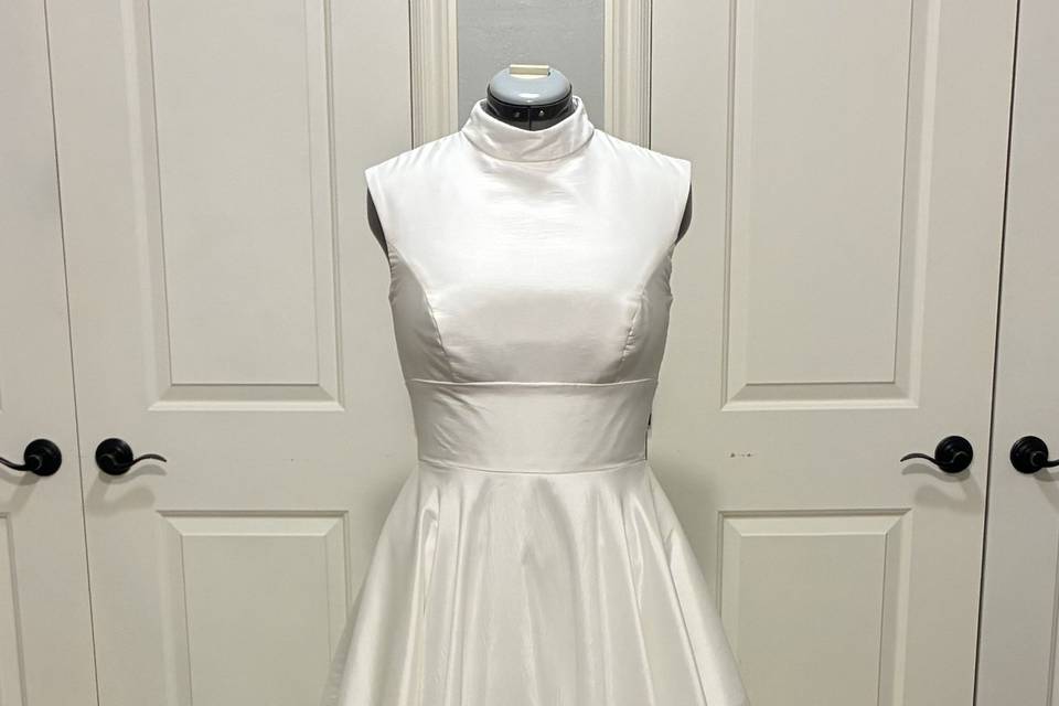 Dress without bolero