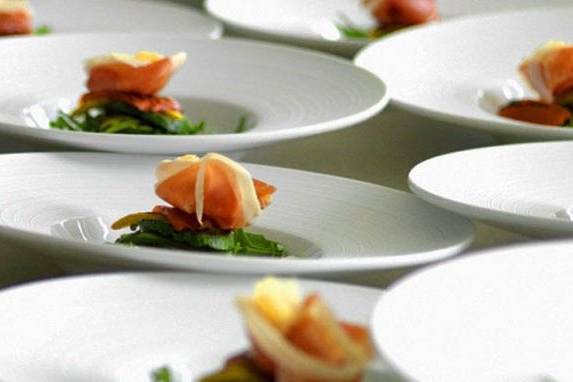The Round Table Catering and Cafe