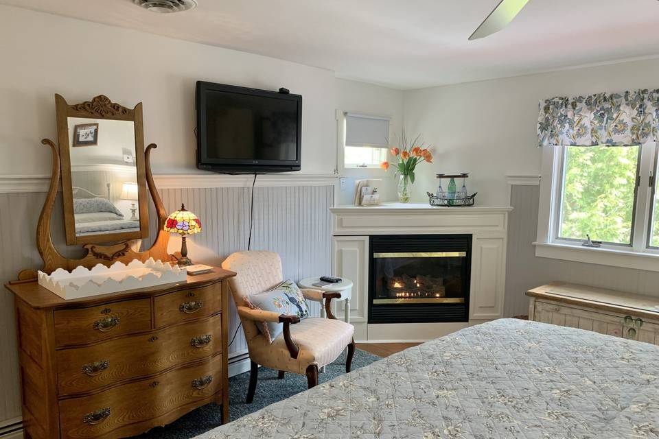 Bridal Suite Bathroom