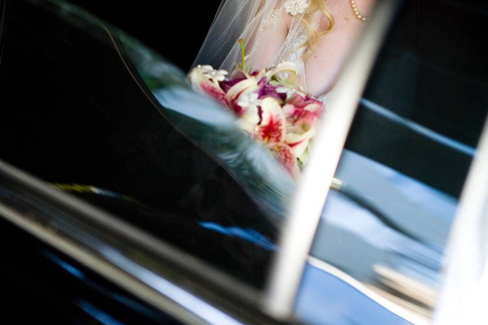Bride inside the car