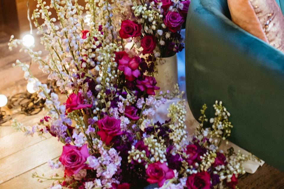 Chic Sweetheart table
