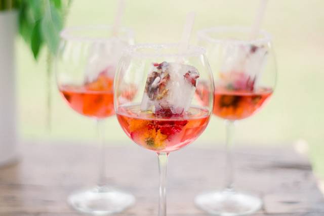 Sparkling refreshments