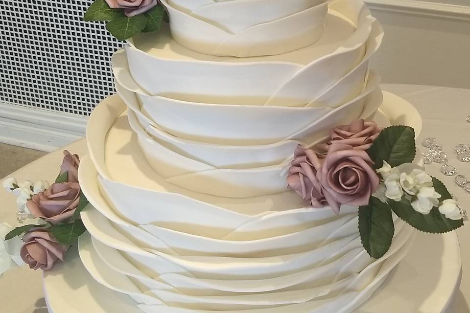 Ruffled fondant floral