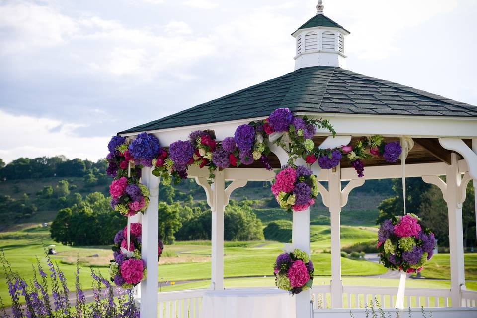 Gazebo with floral design