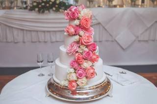 Cakes By Sweet Elegance