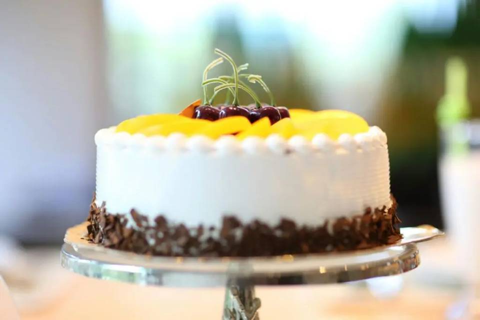 Cakes By Sweet Elegance