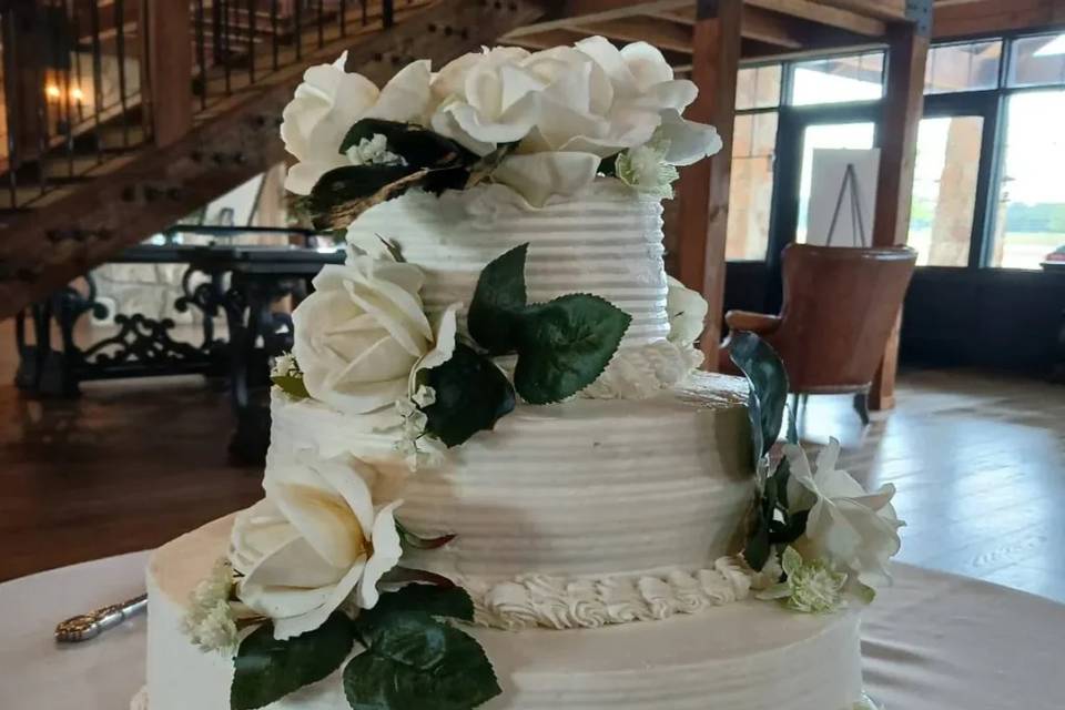 Cakes By Sweet Elegance