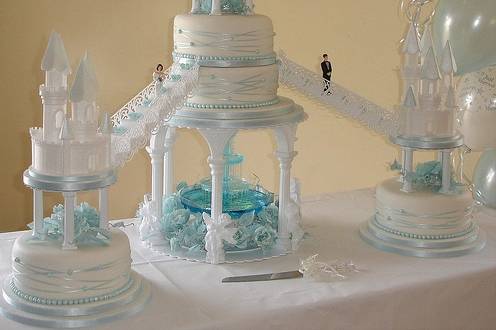 Cakes By Sweet Elegance