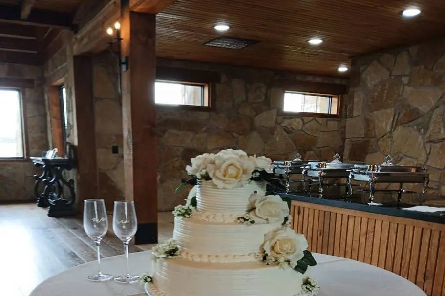 Cakes By Sweet Elegance