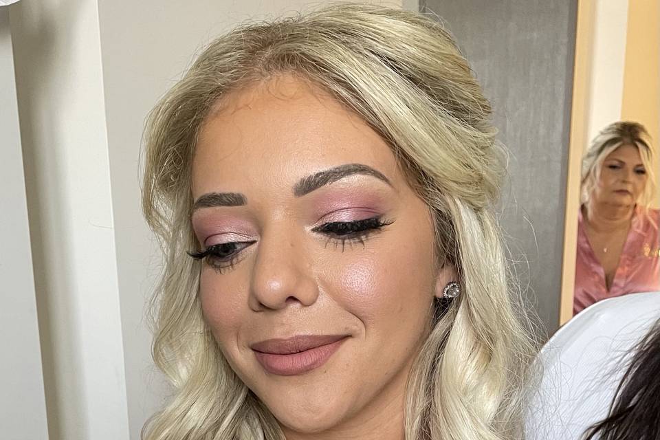 Bridesmaid glam