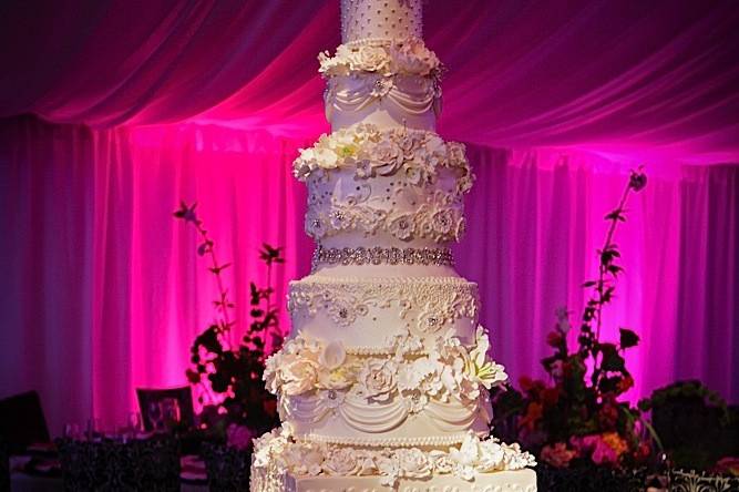 Wedding cake setup