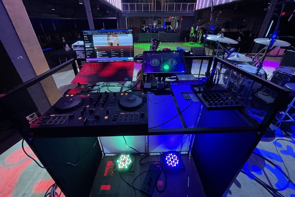 The Echo Lounge