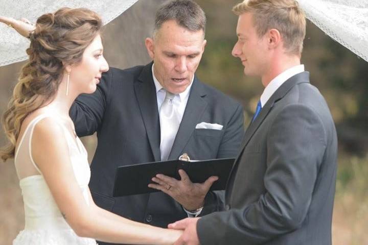 SoCal Christian Weddings Officiant
