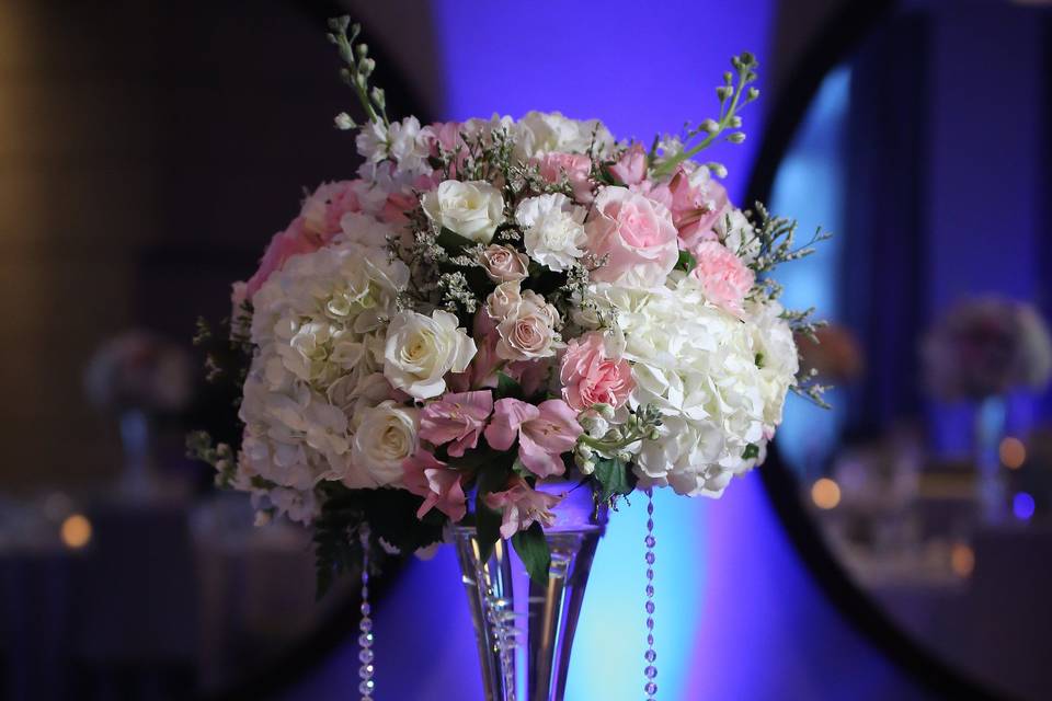 Floral centerpiece