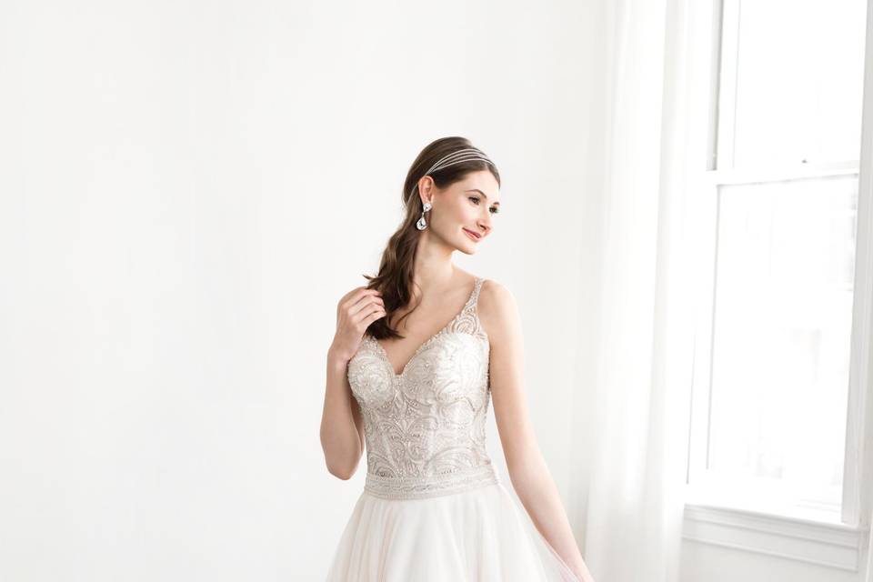 Van Cleeve Bridal