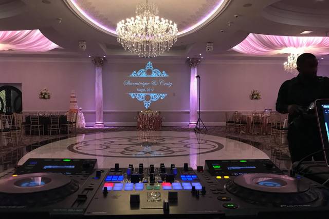 DJ table