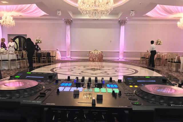 DJ table
