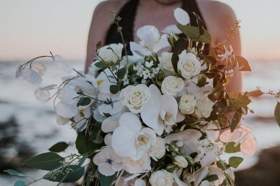 White cascading bouquet