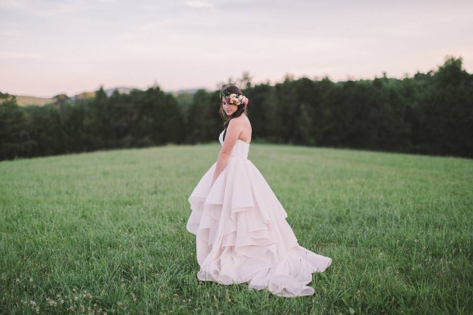 Flowy wedding dress