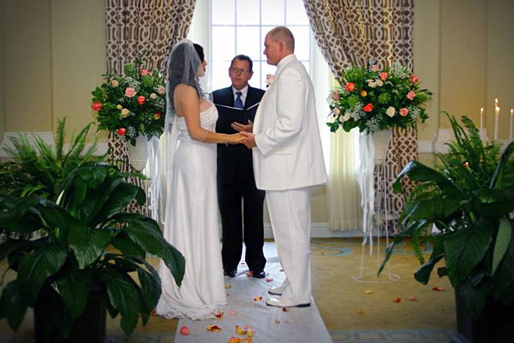 Don Cesar Beach Resort. Tampa Wedding Officiate - Rev Les Davis