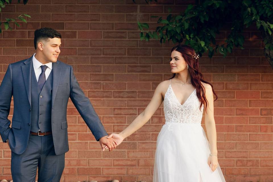Simple urban wedding