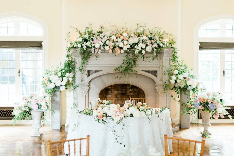 Laurel Hall Reception Decor