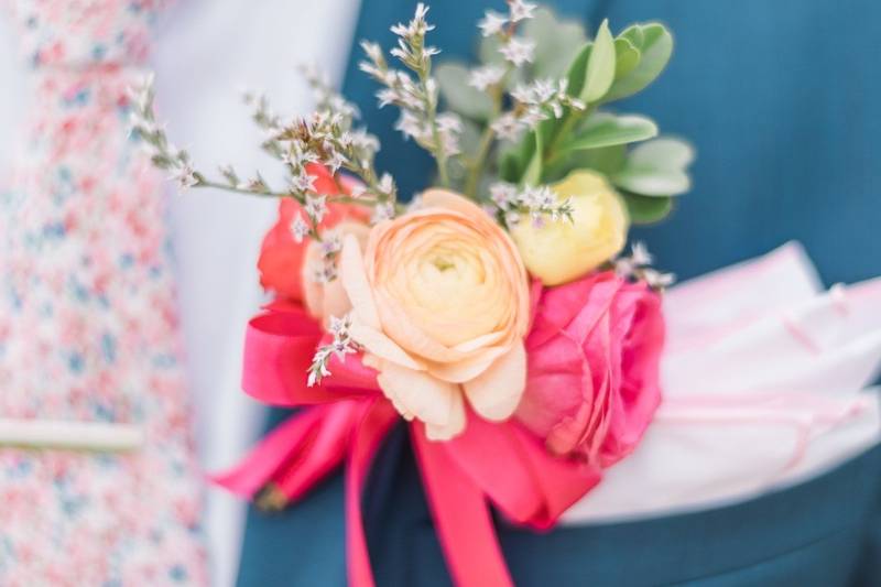 Groom's boutonniere