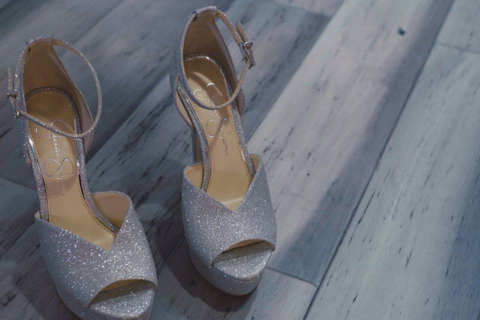 Don't forget the wedding heels