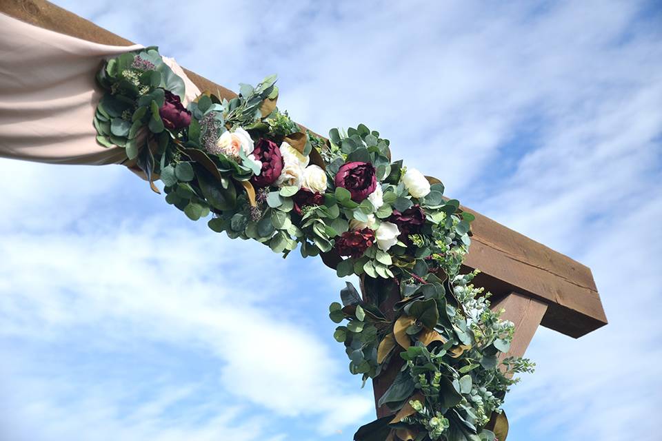 Arbor decorations