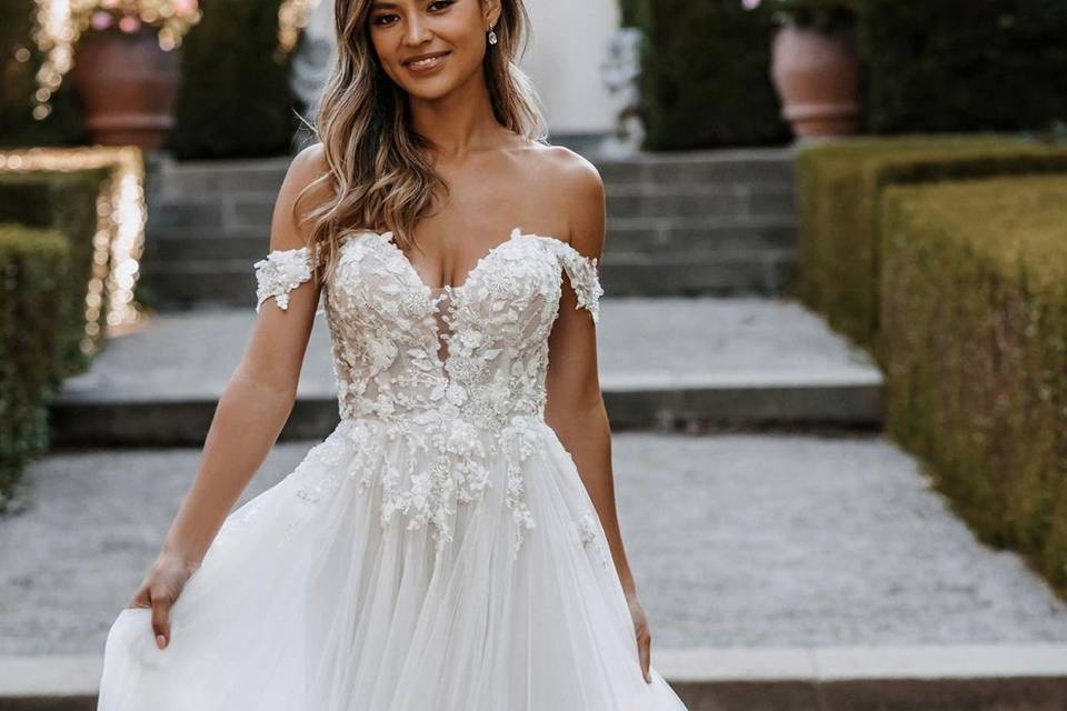 Stunning bride