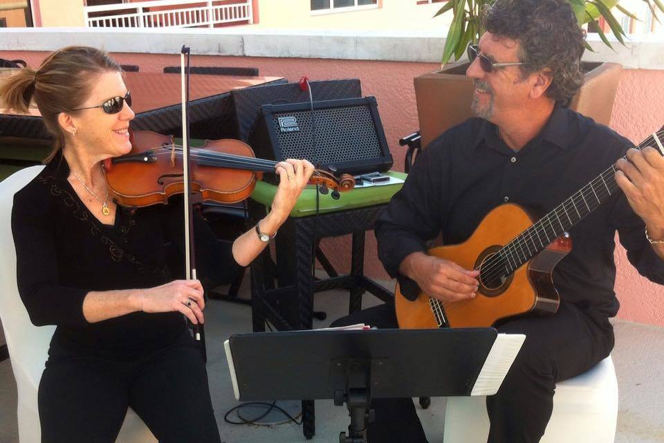 Wedding Music in Tampa, Clearwater, St Pete - Classical Guitar - Violin
