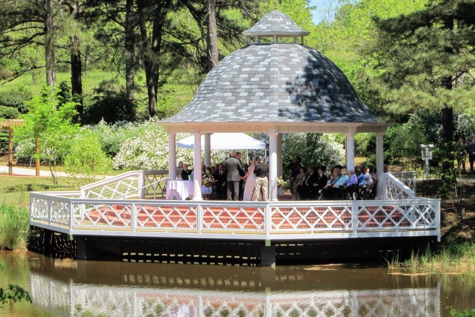 Waterfront Gazebo Ceremony