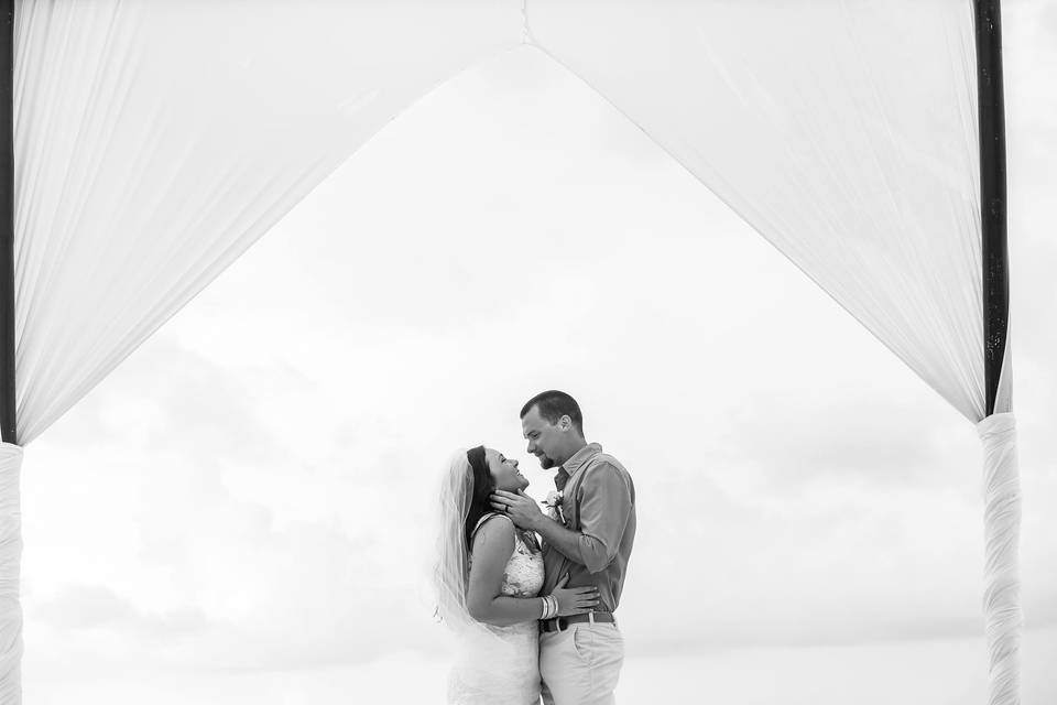 Dress from Best Bride Prom & Tux. Photo by DreamArt Photography. Destination wedding.