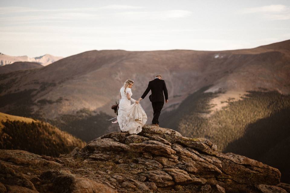 Colorado Elopement. Sottero and Midgley wedding dress from Best Bride Prom & Tux. Photo by Maddie Mae Adventure Elopements. Hair and Makuep by Katie Be.