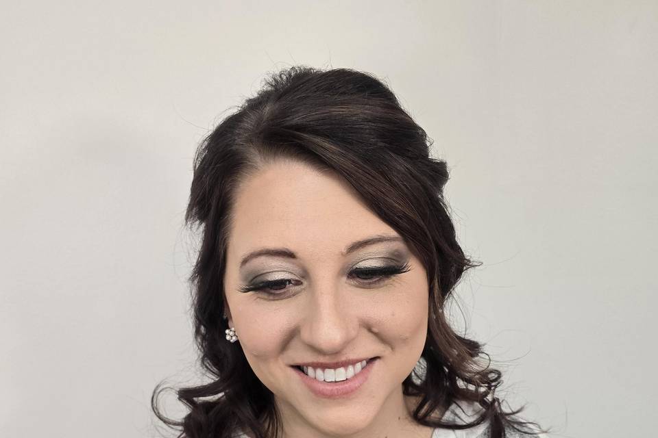 Another beautiful smokey glam!
