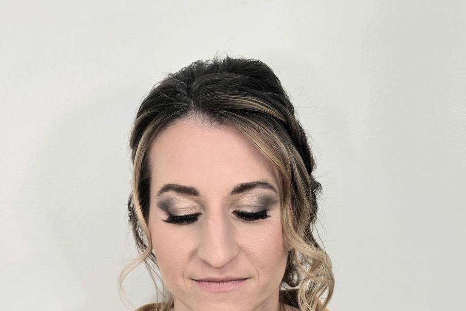 Fan-Fav- Smokey Glam