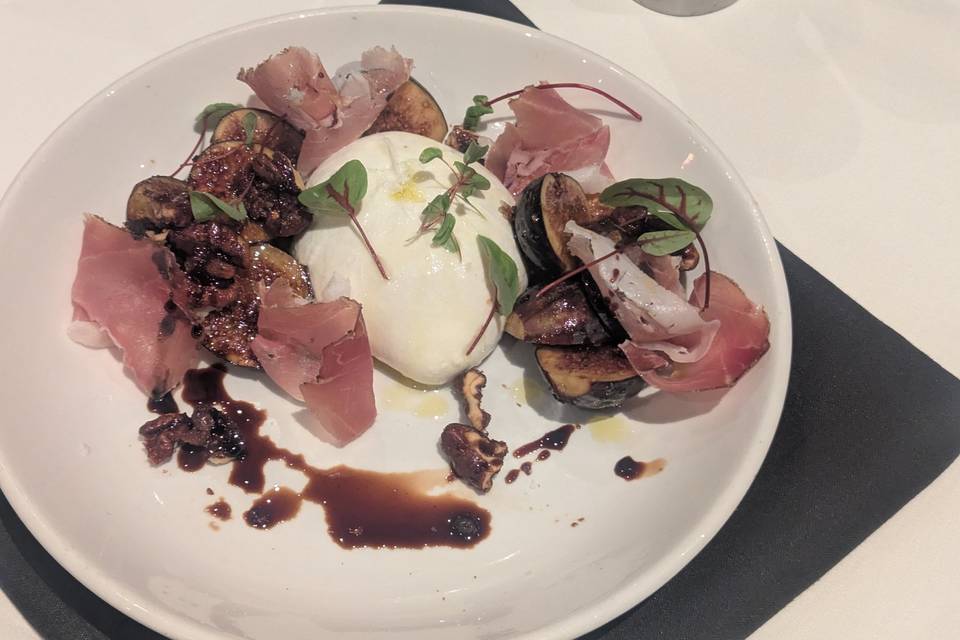 Burrata and Figs.jpg