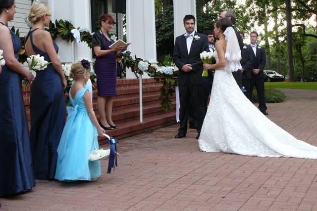 Treasure Weddings