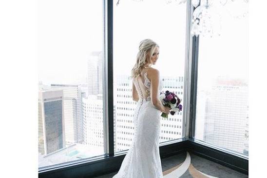 Bride holding her bouquet