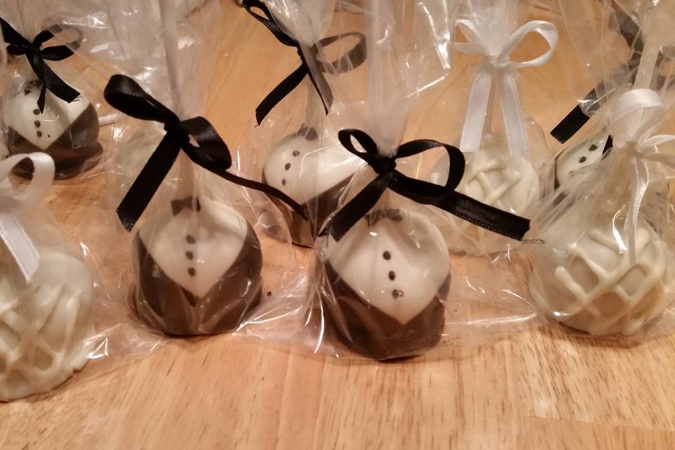 Bride and Groom Cake Pops