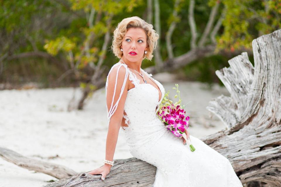 this bride looked just wonderful at her sunrise wedding ceremony on Sanibel Island