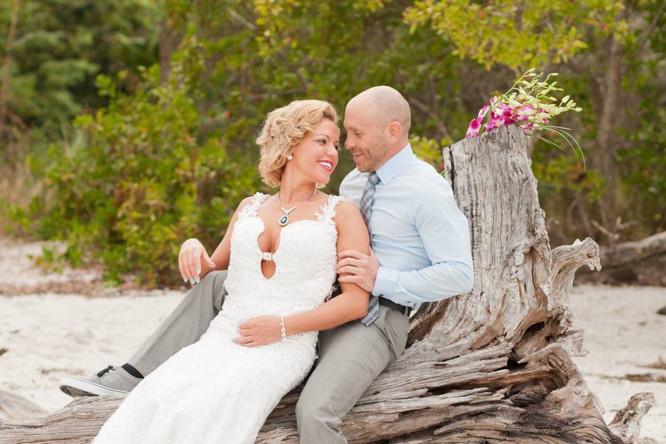 bride and groom at their sunrise wedding on Sanibel Island