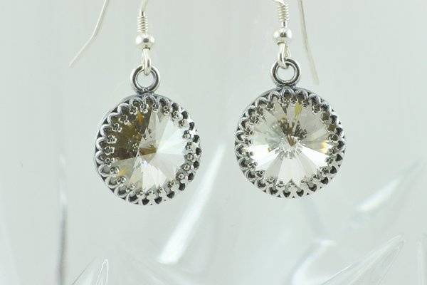 Golden Shadow Swarovski Crystal Drop Earrings with Sterling Silver Accents
The authentic Swarovski rivoli crystals on these earrings have a .5